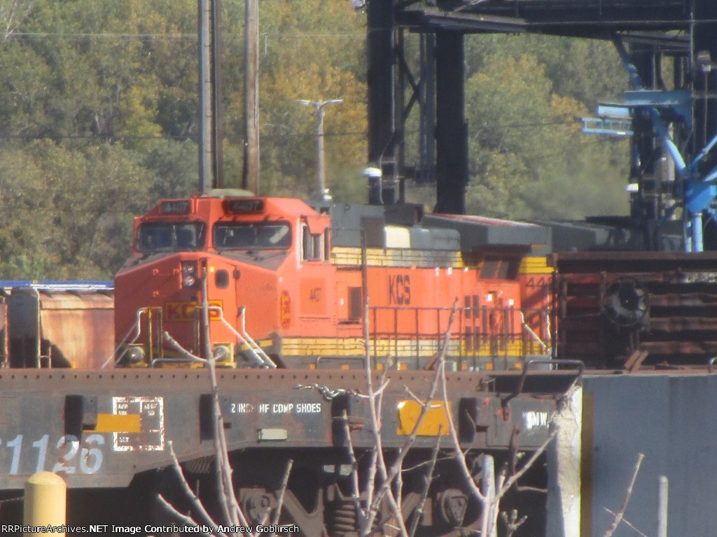 BNSF 4407 (KCS)